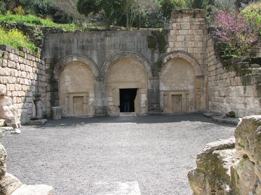 Entrance of the Cave of Coffins, in the Bet Shearim National Park (Israel)